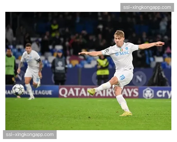 纽卡斯尔欧冠附加赛次回合3-2卡拉巴赫，总比分9-3晋级16强