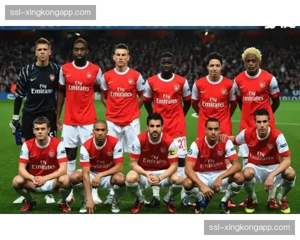 从漏洞到武器:深度解析阿森纳本赛季欧冠定位球防守的巨大进步 从漏洞到武器:深度解析阿森纳本赛季欧冠定位球防守的巨大进步