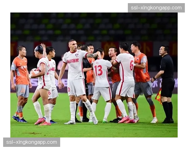 【2026年4月中超联赛跑动强度与节奏变化·人物·动态梅州客家后卫潘喜明伤愈复出，体测报告显示冲刺能力恢复至伤前水平